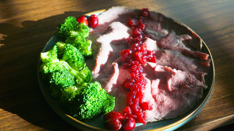 Roasted Beef Slices with Cranberry